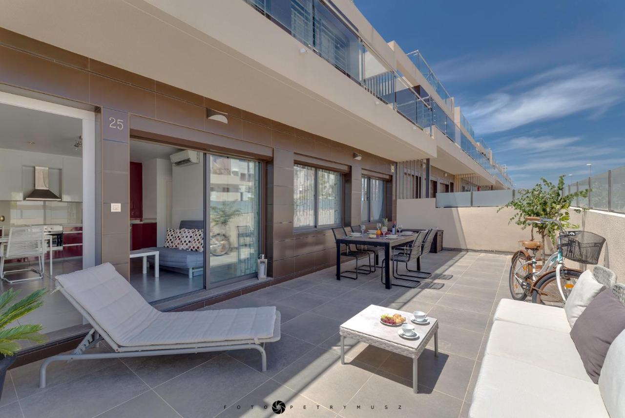 פילאר דה לה הורדאדה Apartamento En La Planta Baja "Playa Elisa" מראה חיצוני תמונה